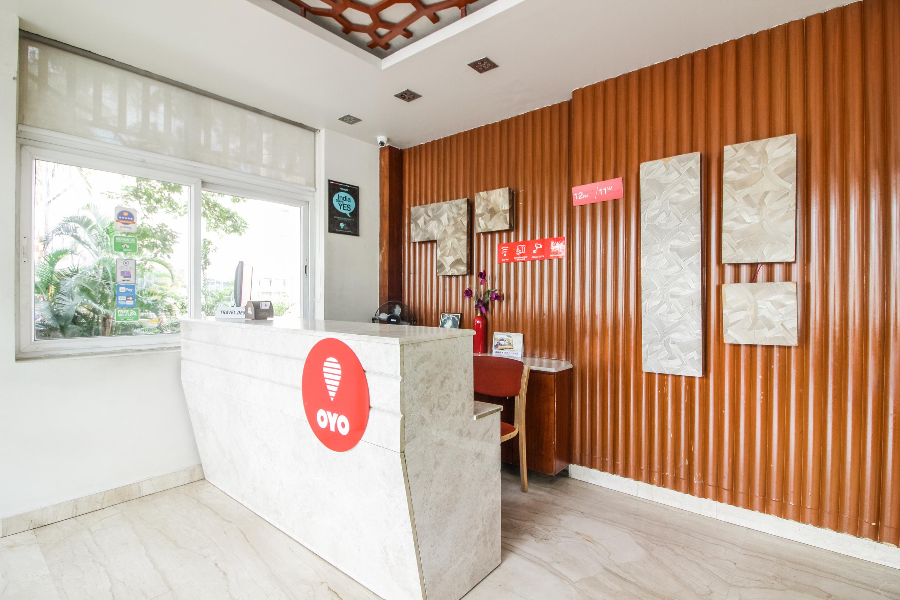 Hotel White Parrot Мисор Екстериор снимка